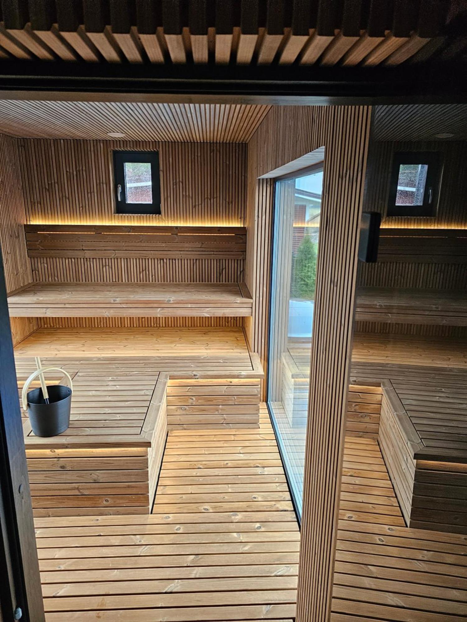 Dream House With Private Swimming Pool, Hot Tub And Sauna Villa