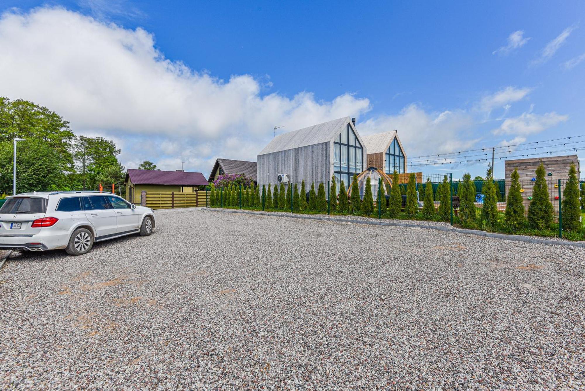 Villa Dream House With Private Swimming Pool, Hot Tub And Sauna